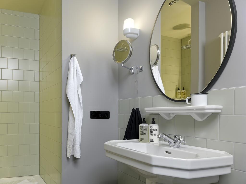 המבורג 25Hours Hotel Altes Hafenamt מראה חיצוני תמונה