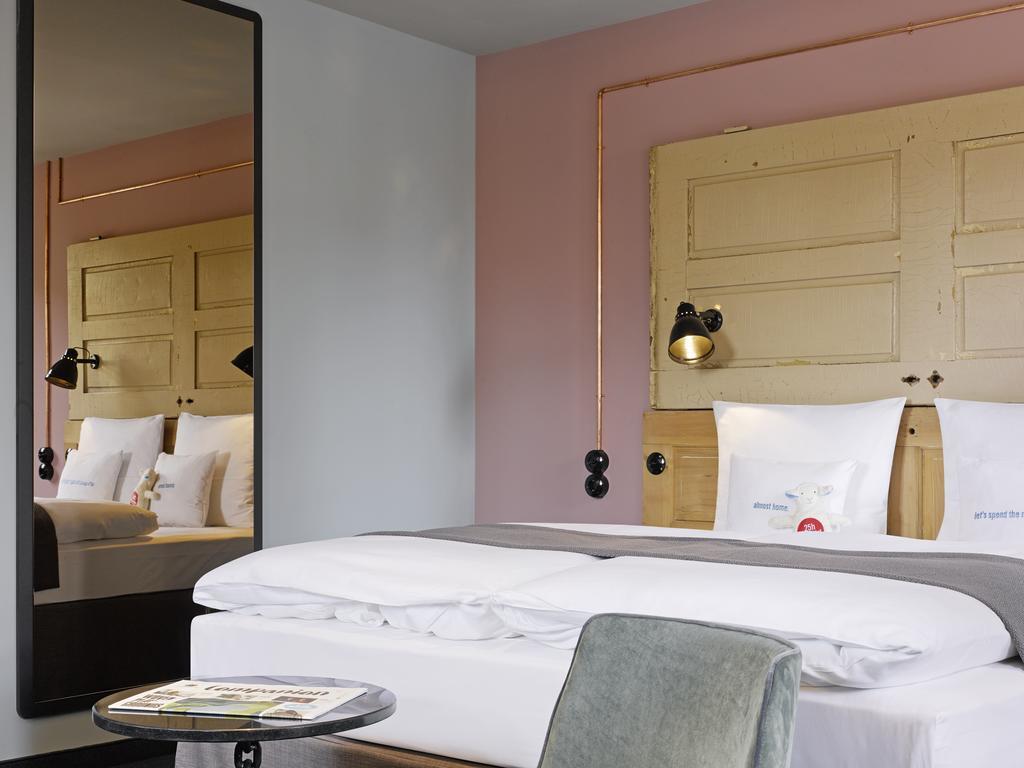 המבורג 25Hours Hotel Altes Hafenamt מראה חיצוני תמונה